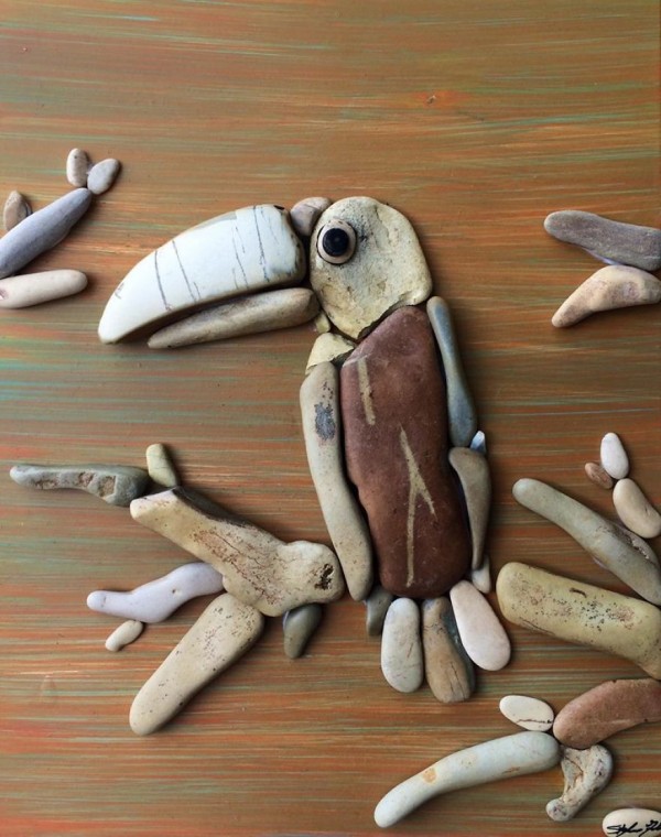 Creative art from stones find on the beach by Stefano Furlani