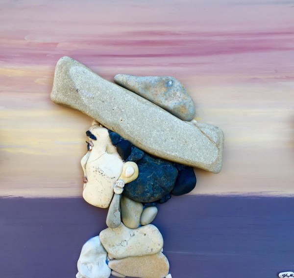 Creative art from stones find on the beach by Stefano Furlani