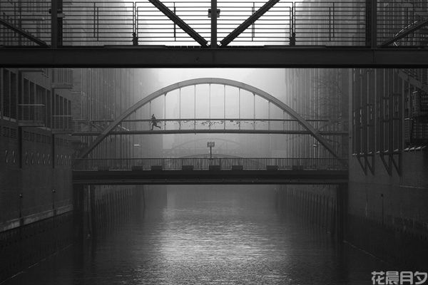 Urban melancholy, photography by Alexander Schoenberg