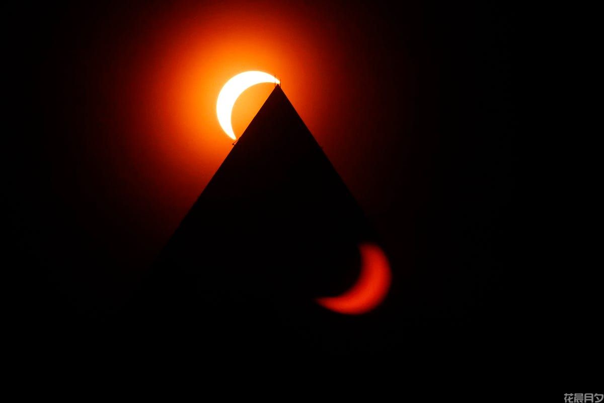Total solar eclipse 2024 Washington Monument 2 gettyimages-2147620610