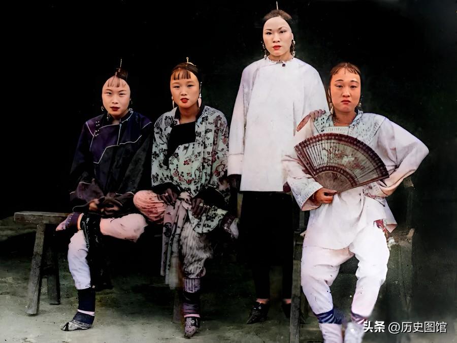 _和珅的真实长相复原图_仐三真实身份照片曝光