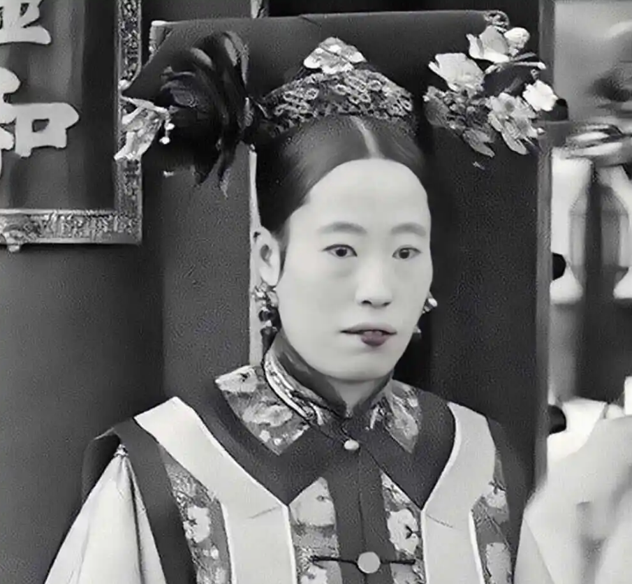 _隆裕太后生活优裕，又没有疾病，为何在清帝退位第二年就去世了？_隆裕太后生活优裕，又没有疾病，为何在清帝退位第二年就去世了？