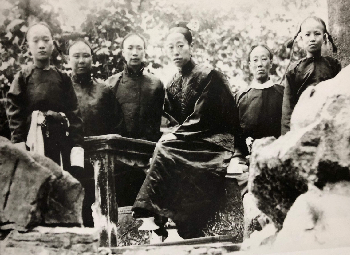 _隆裕太后生活优裕，又没有疾病，为何在清帝退位第二年就去世了？_隆裕太后生活优裕，又没有疾病，为何在清帝退位第二年就去世了？