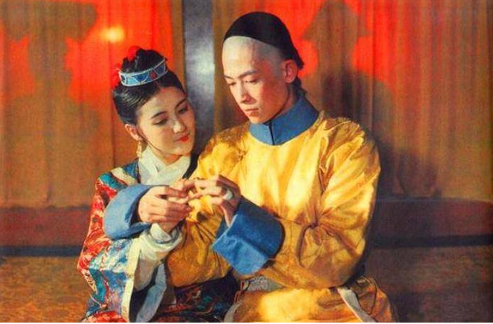 _同治的皇后和慈禧_同治死了慈禧难过吗