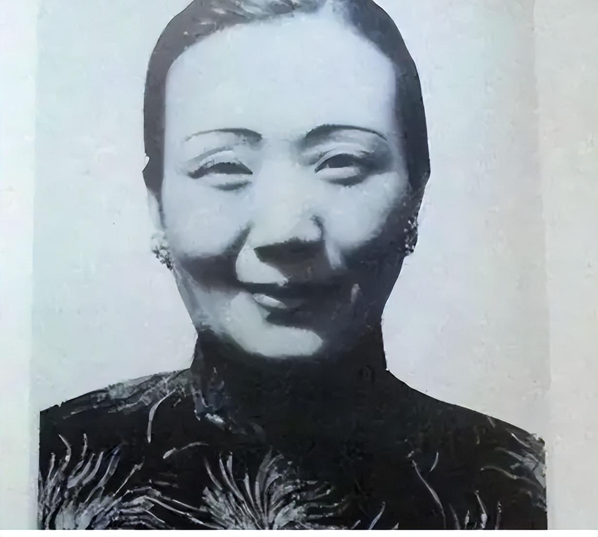 母亲给的尊严的启示__一位母亲的尊严
