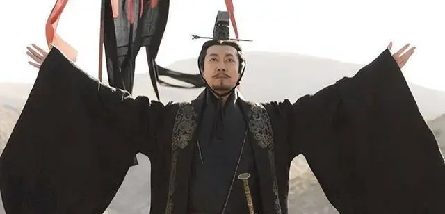 秦始皇亲自打仗__让男人觉得压抑的女人